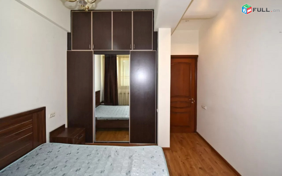 Կոդ MM0468  Տերյան փողոց 4 սեն. բնակարան / for rent Teryan st