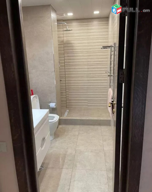 Կոդ PL296  Դեմիրճյան փողոց 2 սեն. բնակարան նորակառույց / for rent Demirchyan st.
