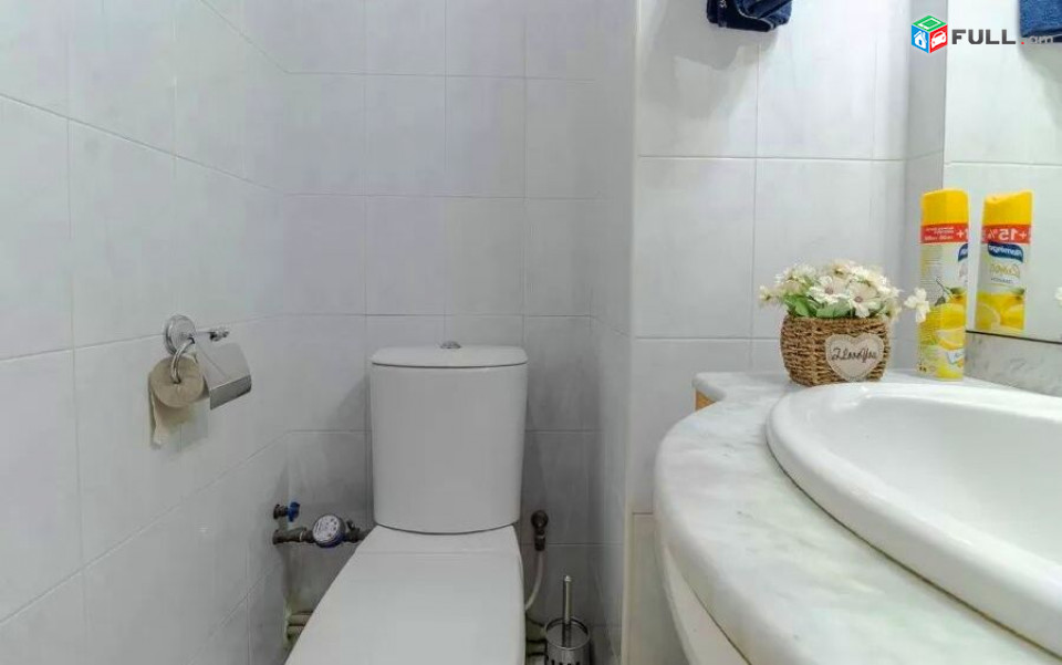 Կոդ MM0535  Սայաթ Նովա պողոտա 3 սեն. բնակարան / for rent Sayat Nova st.