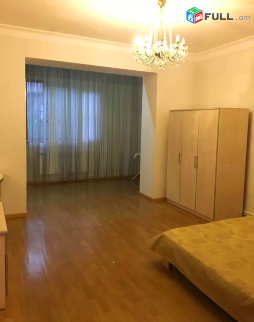 Կոդ MM0542  Սարյան փողոց 3 սեն. բնակարան / for rent Saryan st.