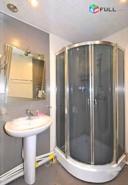 Կոդ MM0545  Թումանյան փողոց 3 սեն. բնակարան / for rent Tumanyan st.