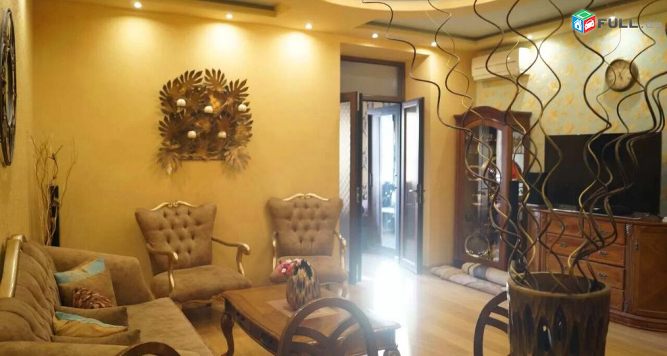Կոդ MM0547  Ամիրյան փողոց 3 սեն. բնակարան / for rent Amiryan st.