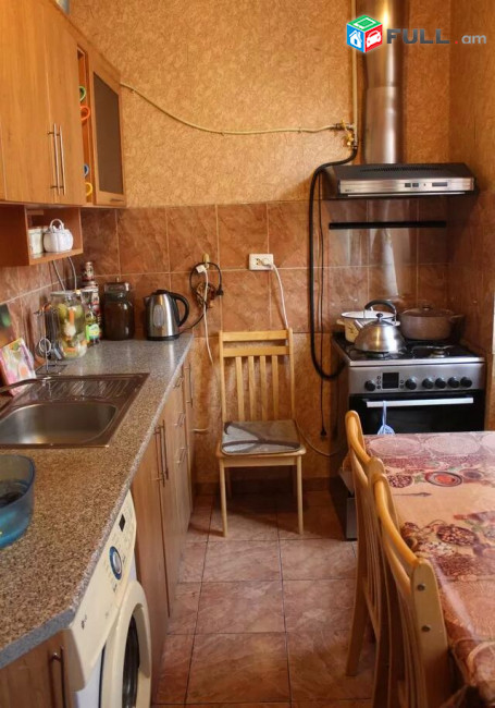 Կոդ MM0547  Ամիրյան փողոց 3 սեն. բնակարան / for rent Amiryan st.