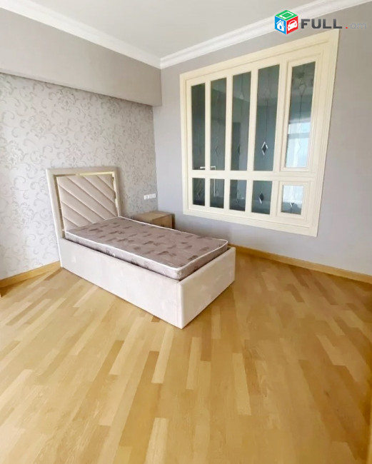 Կոդ 212164  Չարենց նորակառույց 4 սեն. բնակարան / for rent Charenc st