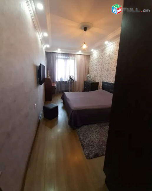 Կոդ 212199  Հալաբյան Կիևյան խաչմերուկ 3 սեն. բնակարան / for rent Halabyan Kievyan crossroad