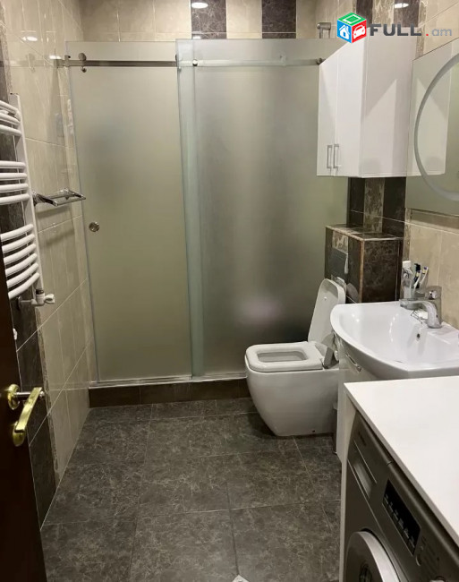 Կոդ 2121100   Բաղրամյան պողոտա 2 սեն. բնակարան / for rent Baghramyan st