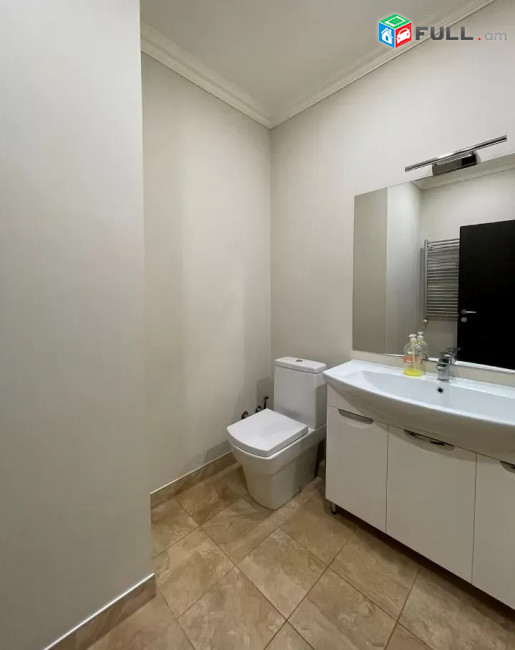 Կոդ 2121111  Մաշտոց նորակառույց 3 սեն. բնակարան / for rent Mashtoc st