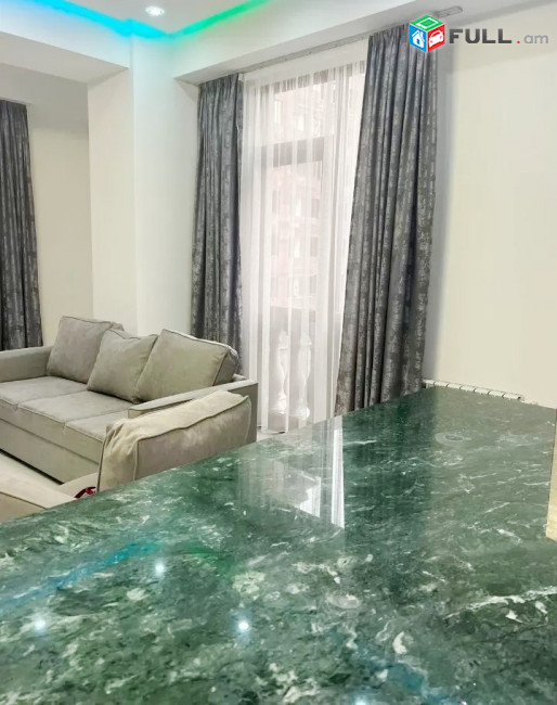 Կոդ 2121113  Ադոնց նորակառույց 4 սեն. բնակարան / for rent Adonc st