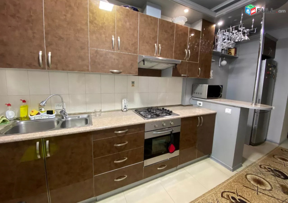 Կոդ 2121130  Դավիթ Անհաղթ փողոց 4 սեն. բնակարան / for rent Davit Anhaght st Zeytun