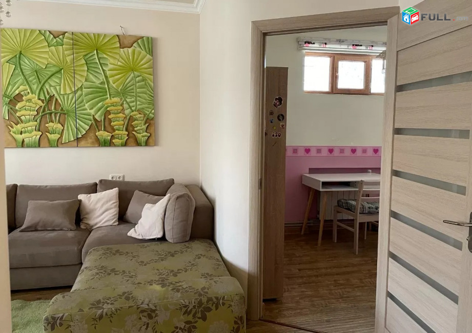 Կոդ 2121170  Վաղարշյան փողոց 3 սեն. բնակարան / for rent Vagharshyan st