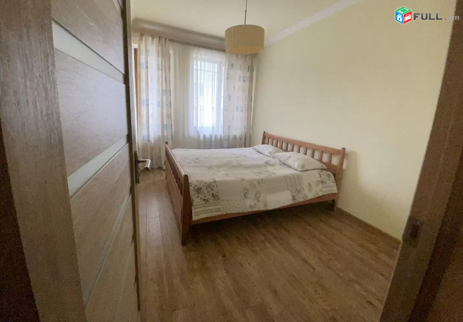 Կոդ 2121170  Վաղարշյան փողոց 3 սեն. բնակարան / for rent Vagharshyan st