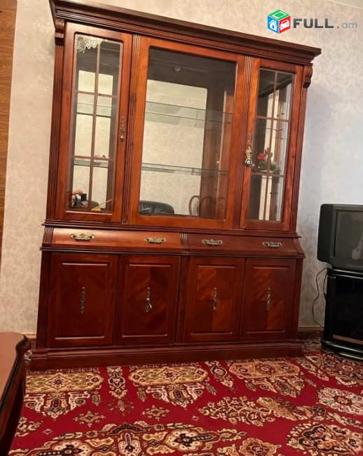 Կոդ 2121174  Արամ Խաչատրյան փողոց 3 սեն. բնակարան / for rent Aram Khachatryan st