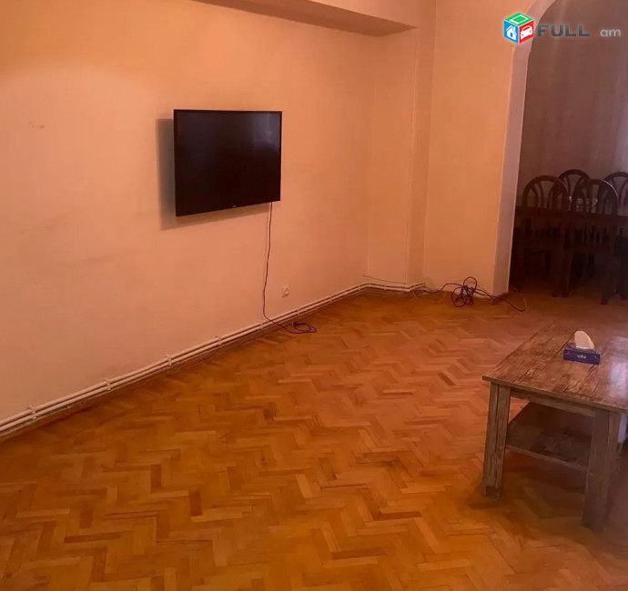 Կոդ 2121200  Մաշտոցի պողոտա 3 սեն. բնակարան Մալիբու այգու հարևանությամբ / for rent Mashtoc st next to Malibu park