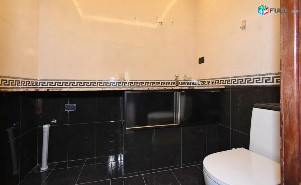 Կոդ 2121134  Սարյան փողոց 3 սեն. բնակարան / for rent Saryan st