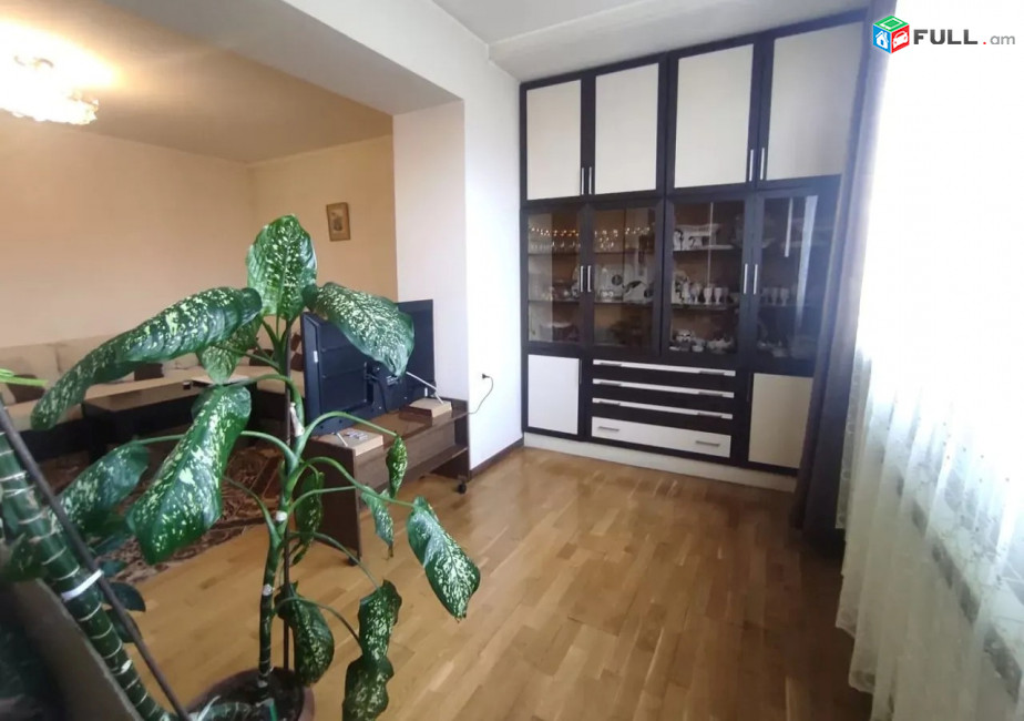 Կոդ 2121239  Ազատության պողոտա 3 սեն. բնակարան / for rent Azatutyan st