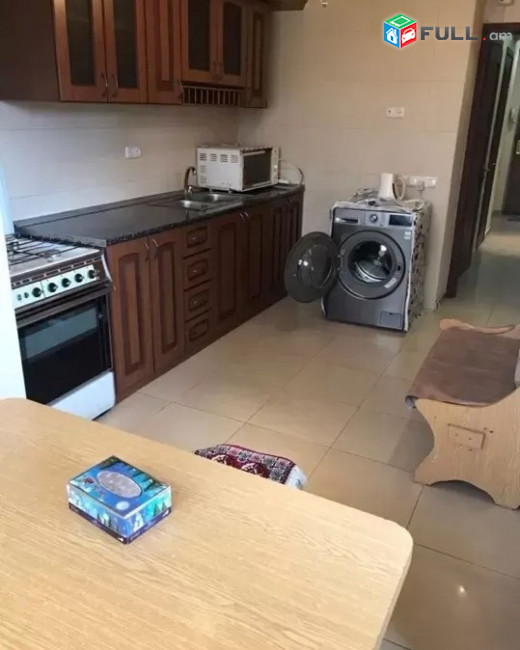 Կոդ 2121246  Տիգրան Մեծ պողոտա 3 սեն. բնակարան / for rent Tigran Mec st