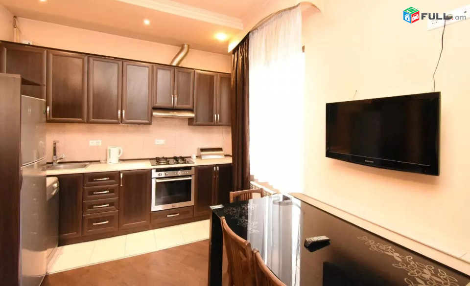 Կոդ 2121248  Սայաթ Նովա 3 սեն. բնակարան / for rent Sayat Nova st
