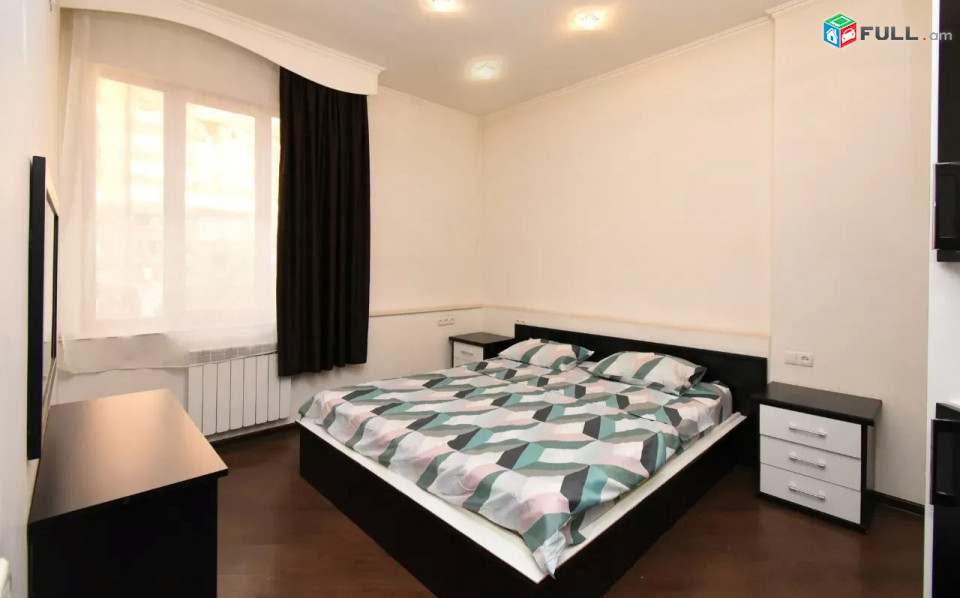 Կոդ 2121248  Սայաթ Նովա 3 սեն. բնակարան / for rent Sayat Nova st