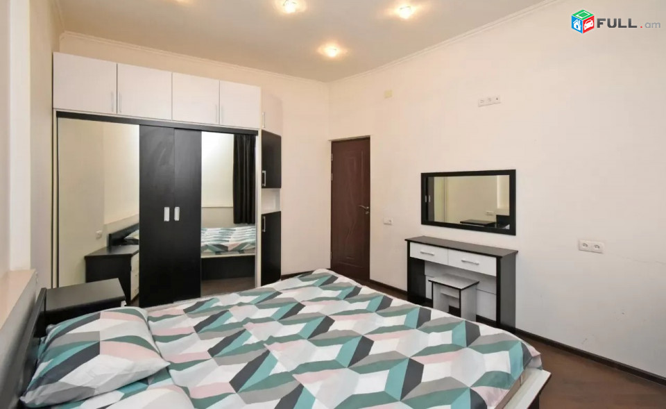 Կոդ 2121248  Սայաթ Նովա 3 սեն. բնակարան / for rent Sayat Nova st