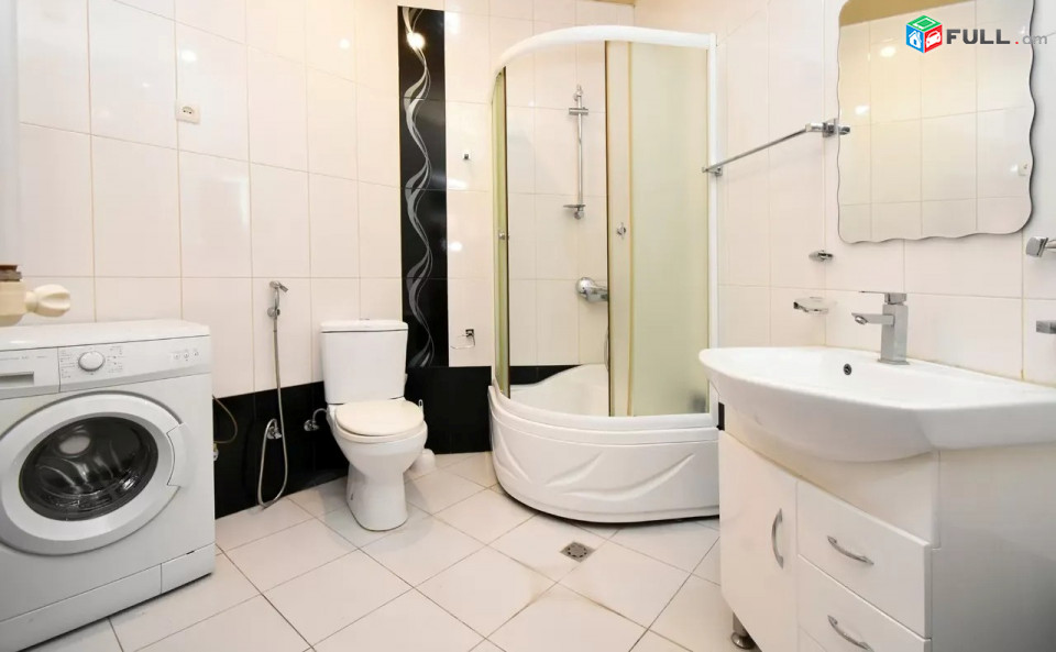 Կոդ 2121248  Սայաթ Նովա 3 սեն. բնակարան / for rent Sayat Nova st