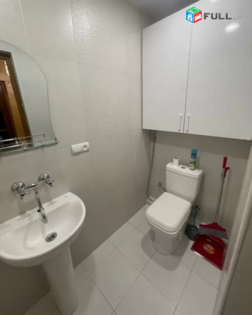 Կոդ 2121269  Դեմիրճյան փողոց 4 սեն. բնակարան / for rent Demirchyan st