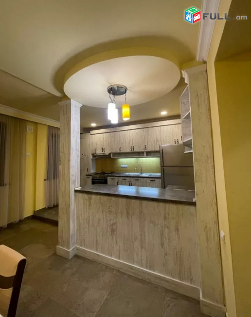 Կոդ 2121269  Դեմիրճյան փողոց 4 սեն. բնակարան / for rent Demirchyan st