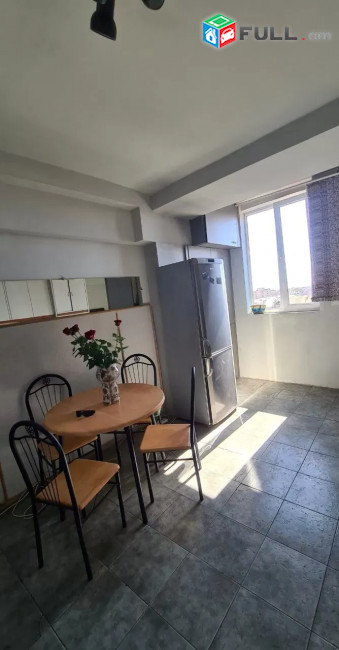 Կոդ 2121275  Սայաթ Նովա պողոտա 3 սեն. բնակարան / for rent Sayat Nova st