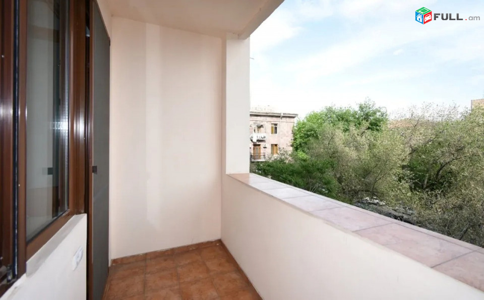 Կոդ 2121287  Սարյան փողոց 3 սեն. բնակարան / for rent Saryan st