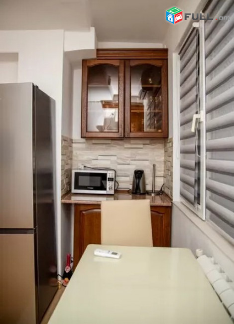 Կոդ 2121289  Կողբացի փողոց 3 սեն. բնակարան / for rent Koghbaci st