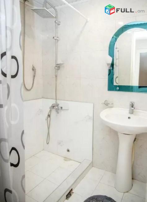 Կոդ 2121289  Կողբացի փողոց 3 սեն. բնակարան / for rent Koghbaci st