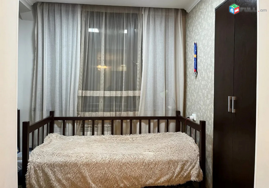 Կոդ FH01  Տիգրան Մեծ պողոտա 3 սեն. բնակարան / for rent Tigran Mec st