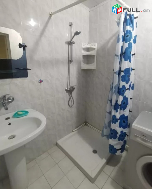 Կոդ FH04  Մաշտոցի պողոտա 3 սեն. բնակարան / for rent Mashtoc st