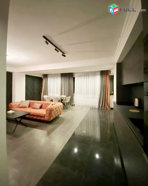 Կոդ FH19  Սարյան փողոց 3 սեն. բնակարան / for rent Saryan st