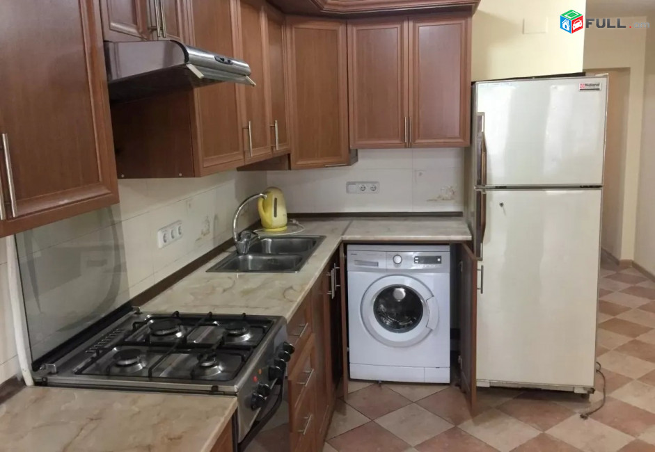 Կոդ FH24  Մաշտոցի պողոտա 3 սեն. բնակարան / for rent Mashtoc st