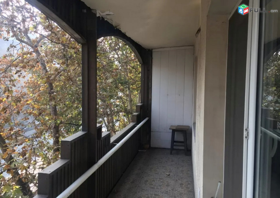 Կոդ FH24  Մաշտոցի պողոտա 3 սեն. բնակարան / for rent Mashtoc st