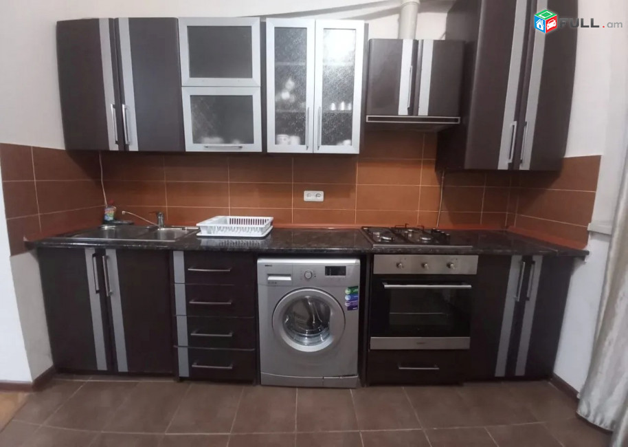 Կոդ FH47  Բյուզանդ փողոց 3 սեն. բնակարան / for rent Byuzand st