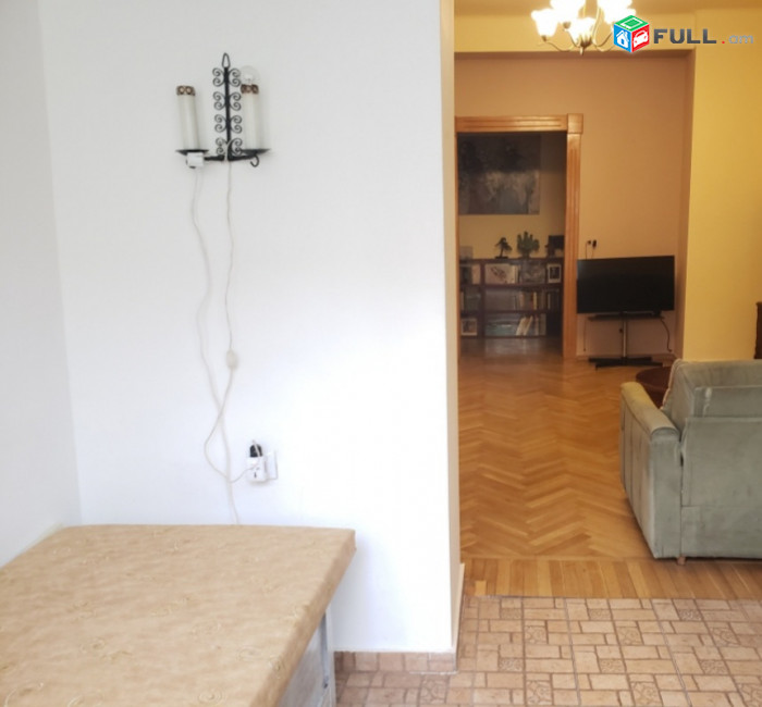Կոդ FH57  Ամիրյան փողոց 3 սեն. բնակարան / for rent Amiryan st