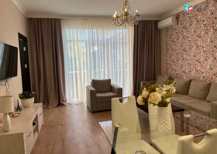 Կոդ FH73  Պուշկին փողոց 3 սեն. բնակարան / for rent Pushkin st