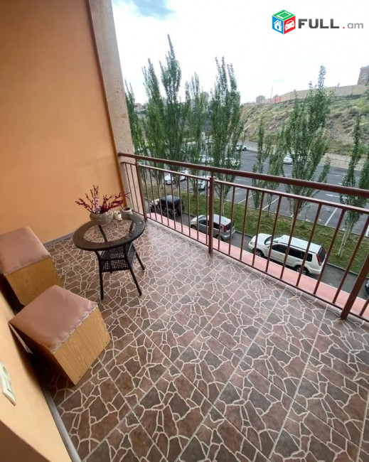 Կոդ FH76  Անաստաս Միկոյան փողոց 3 սեն. բնակարան / for rent Anastas Mikoyan st
