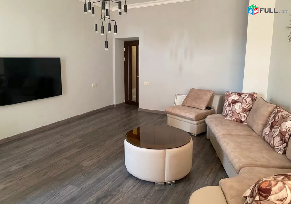 Կոդ FH79  Դեմիրճյան փողոց 3 սեն. բնակարան / for rent Demirchyan st