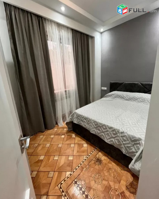 Կոդ FH90  Սարյան փողոց 3 սեն. բնակարան / for rent Saryan st