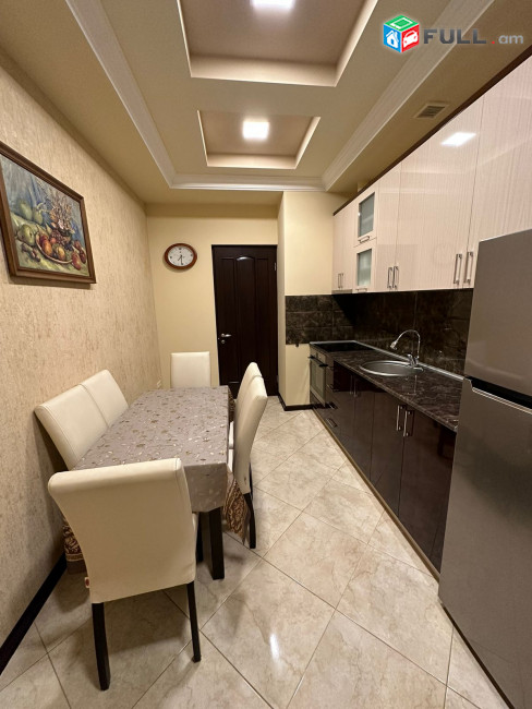 Կոդ FH119  Ծիծեռնակաբերդ խճ. 3 սեն. նորակառույց / for rent Tsitsernakaberd st
