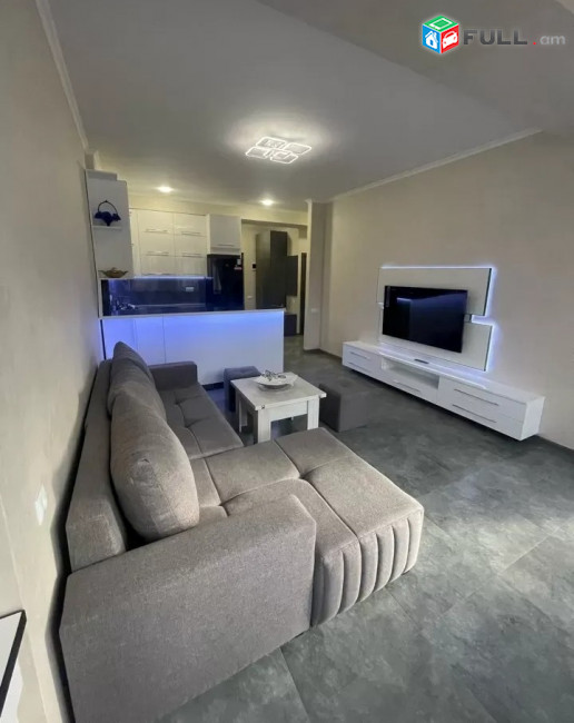 Կոդ FH127  Ադոնց նորակառույց 2 սեն. բնակարան / for rent Adonc st.