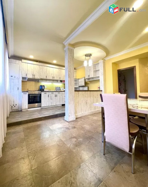 Կոդ FH134  Դեմիրճյան փողոց  3 սեն. բնակարան / for rent Demirchyan st