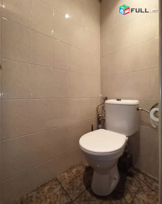 Կոդ FH140  Աբովյան փողոց 3 սեն. բնակարան / for rent Abovyan st.