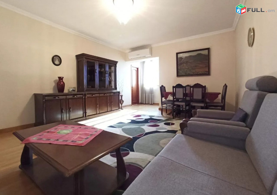 Կոդ FH140  Աբովյան փողոց 3 սեն. բնակարան / for rent Abovyan st.