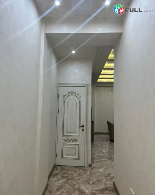 Կոդ FH164  Ադոնց նորակառույց 3 սեն. բնակարան / for rent Adonc st