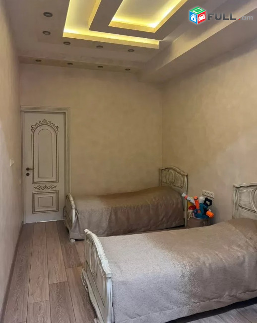 Կոդ FH164  Ադոնց նորակառույց 3 սեն. բնակարան / for rent Adonc st