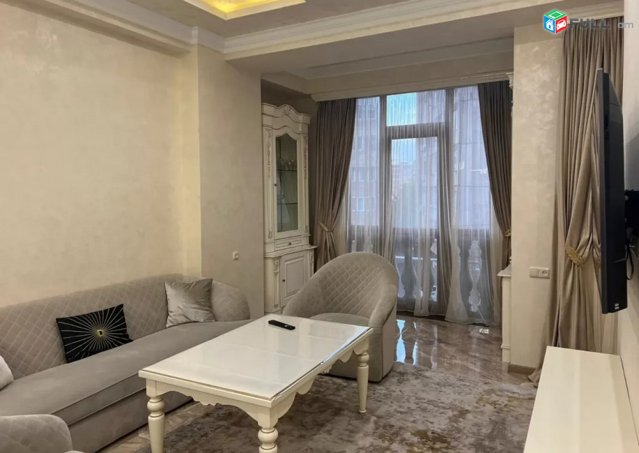 Կոդ FH164  Ադոնց նորակառույց 3 սեն. բնակարան / for rent Adonc st