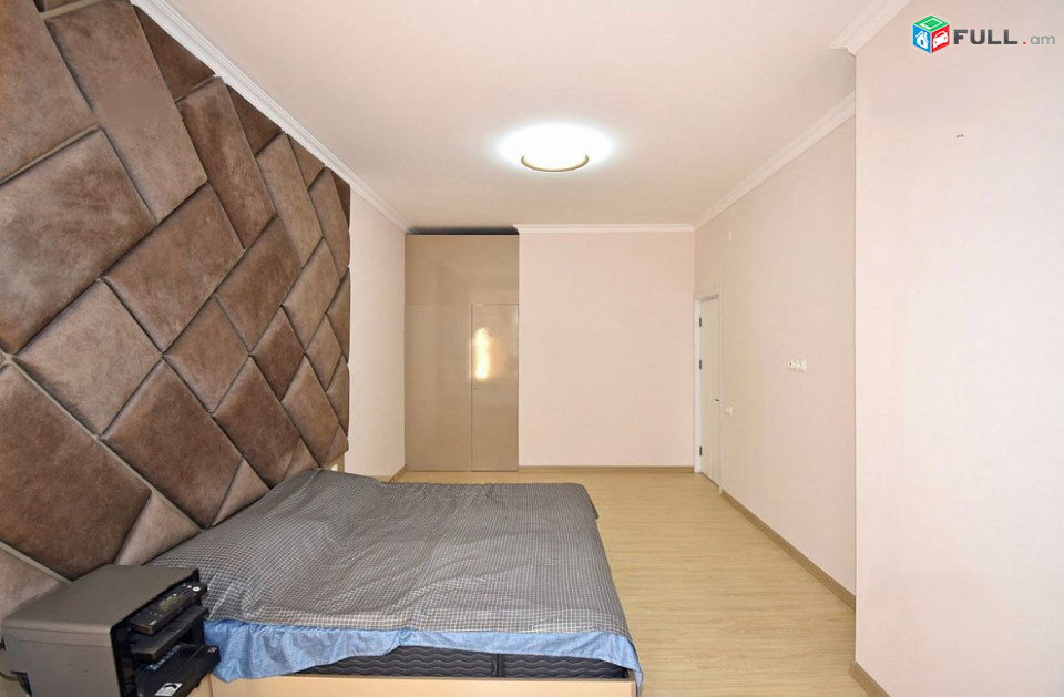 Կոդ FH169  Ադոնց նորակառույց 3 սեն. բնակարան / for rent Adonc st.